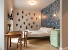 CASA PEPE ROOMS & APARTMENTS, apartmen di Trieste