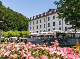 Grand Hôtel & Spa Uriage, hotel sa Uriage-les-Bains