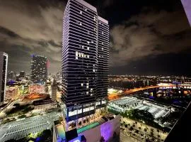 Ocean View, Free Parking Luxe Loft, Brickell Downtown, Port of MIA