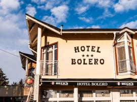 Hotel Bolero โรงแรมในเยอร์