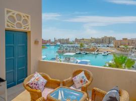 SeaView Penthouse with Roof in Marina El Gouna Egypt (Center), отель в Хургаде