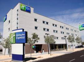 Holiday Inn Express Madrid-Getafe, an IHG Hotel, מלון בחטאפה