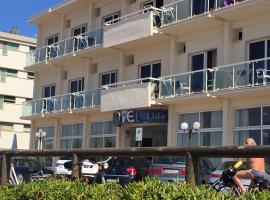 Hotel Lido, hotel em Follonica