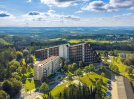 IFA Schöneck Hotel & Ferienpark, hotel v mestu Schöneck