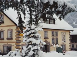 Hotel Gasthof Stranachwirt, hotel di Sankt Michael im Lungau