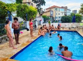 Rio World Connection Hostel، بيت شباب في ريو دي جانيرو