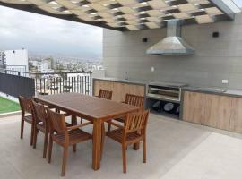 Departamento en Cayma, מלון בArequipa