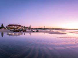 White Point Beach Resort, huisdiervriendelijk hotel in Summerville Centre