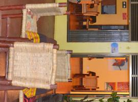 Hotel Acacia City: Kampala şehrinde bir otel