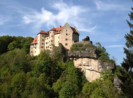 Burg Rabenstein, hotel a Kirchahorn