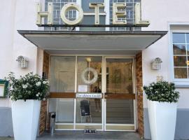 Hotel "Zur schönen Aussicht" เกสต์เฮาส์ในโคเคห์ม