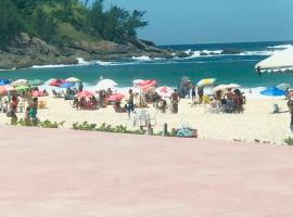 Kitnet na Praia - PN Maricá, hotel i Maricá