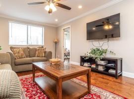 Atlanta Downtown Onsite Parking King! 3BR LM606, casa de campo em Atlanta