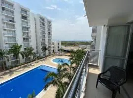 Hermoso apartamento Aqualina Green Piso 5 Vista a piscina