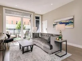 Stunning Duplex Condo #1 - Downtown River North