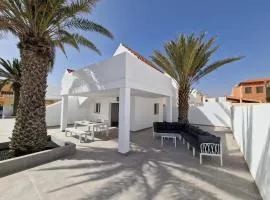 Hoy Caleta Apartments