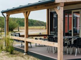 Camping De Kiekduun, hotel ieftin din Buren