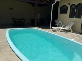 Orla 500 - Casa inteira 15 pessoas - Com Piscina - 500 Metros da Praia - Churrasqueira e muito mais