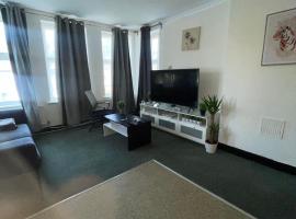 Cozy One Bed Apartment Near Purley Station, hotel a Purley