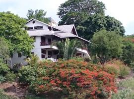 The Nest Tobago Apartments, hotel di Buccoo