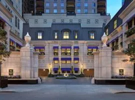 Waldorf Astoria Chicago