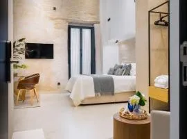 Luxurious studio with Jacuzzi in Casa Pilatos