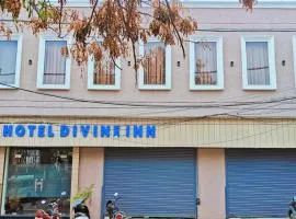 Hotel Divine Inn