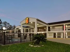 Super 8 by Wyndham Ocean Springs Biloxi