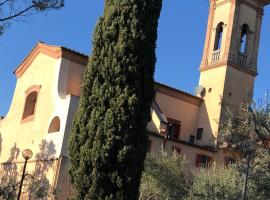 Monastero del 600 vista Firenze, hotel u gradu 'Calenzano'