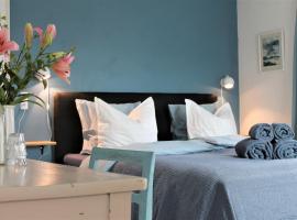 Rosenhøj Bed and Breakfast، فندق في سفينبورغ