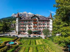 Franceschi Park Hotel, hotel em Cortina dʼAmpezzo