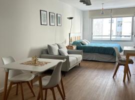 Hermoso apartamento a 150 metros de la rambla，蒙特維多的度假住所