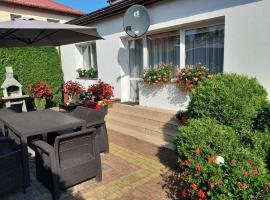 Ferienhaus in Kolberg mit Grill und Garten, hotel a Kołobrzeg