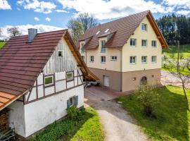 Ferienhof Vordere Alm, hôtel à Oberkirch