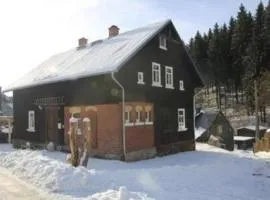 Schöne Wohnung in Klingenthal mit Garten, Grill und Terrasse