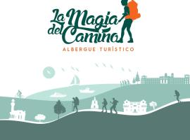 Albergue La Magia del Camino, אכסניה בקומיאס