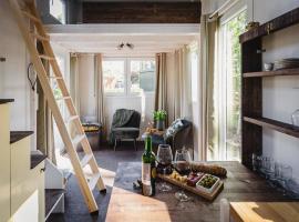 vakantiehuisje Tiny house met sauna in de bossen van de Veluwe: Putten şehrinde bir otel