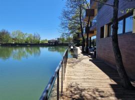 Waterside SPA Hotel, hotel con spa en Ognyanovo