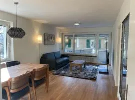 Beautiful, quite and very central 2 bedroom flat (Sky6)