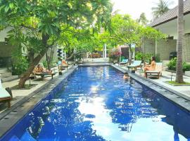 Villa Pine Tree, hotell i Gili Trawangan