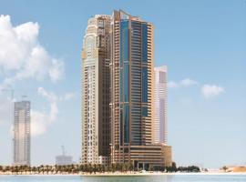 Cityscape Retreat Apartment, hotel pantai di Sharjah