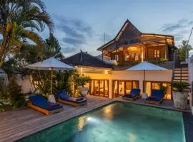 5 Bedroom Entire Villa in Berawa Canggu