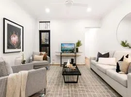 Comfy Darlinghurst Retreat