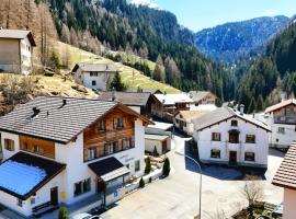 Gasthaus Alpenrose, hotel v destinaci Innerferrera