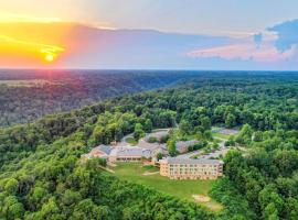 Clifty Inn, hotel din Madison