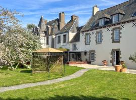 Manoir 1685 Saint Malo, bed & breakfast a Saint Malo