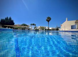 Vilamoura Eden Villa With Pool by Homing, hotel u Vilamouri