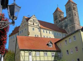 Hotel Domschatz – hotel w mieście Quedlinburg