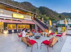 The Hosteller Rishikesh, Ganges