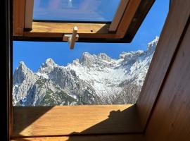 Ferienwohnung Seidl Wohnung Violine, hotell i Mittenwald